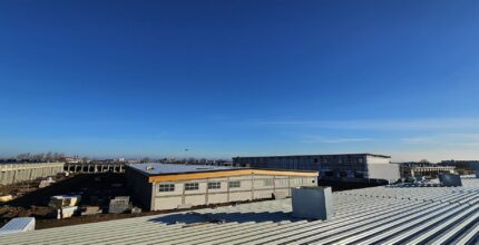 Wykonawca dachu płaskiego: 9 kryteriów wyboru